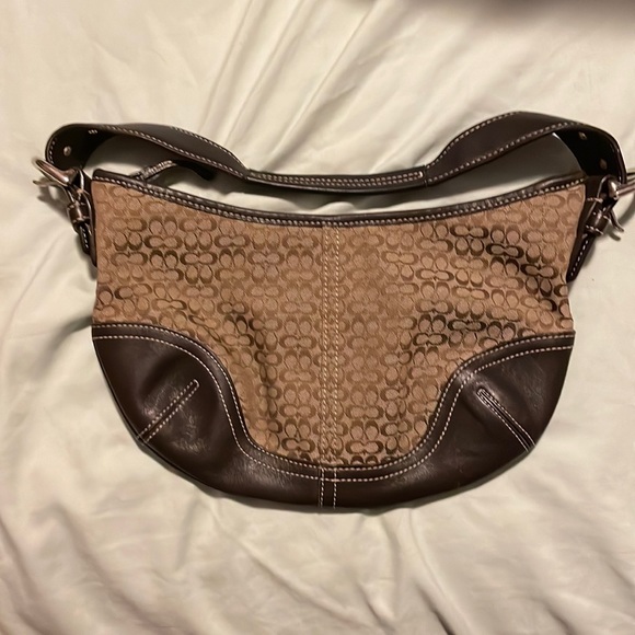 Coach Tiny Signature Bag - Picture 3 of 7